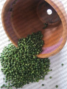 World record-breaking moving dried peas with a straw