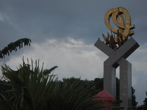 Monuments and towers in Tarakan, but I needed a sign!